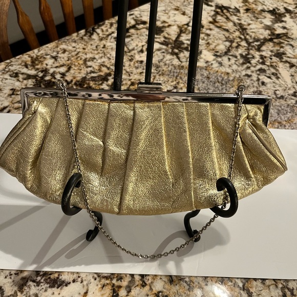 Vintage Handbag Gold Clutch leather lined with Chain - Picture 2 of 11